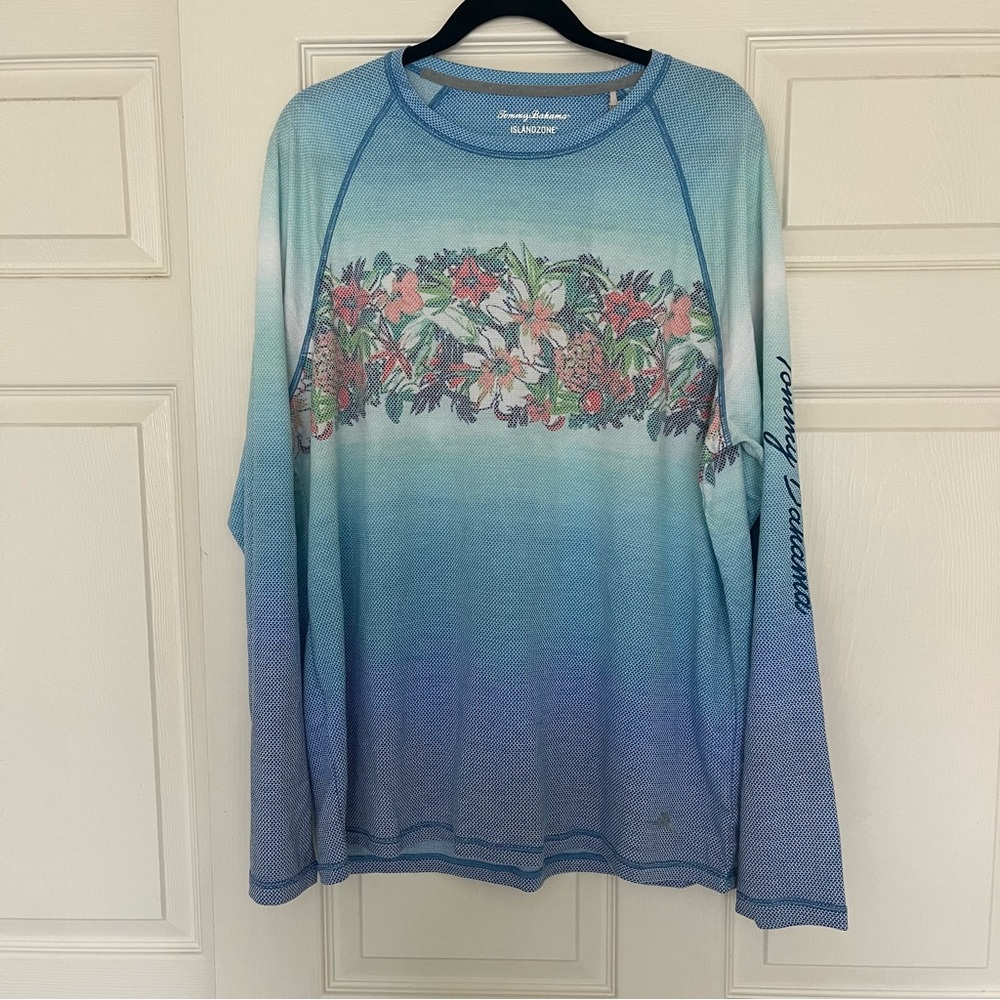 Tommy Bahama Island Zone Men’s Crew Neck Moisture Wicking Shirt